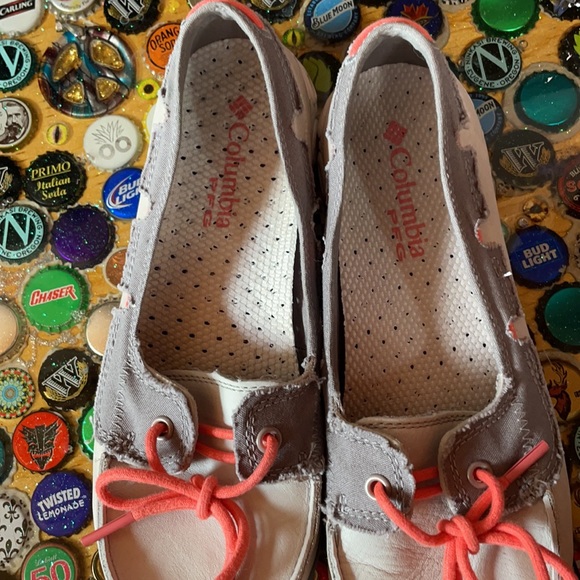 Ladies Columbia shoes - Picture 6 of 8